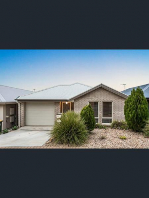 Prow Villa, Noarlunga Downs